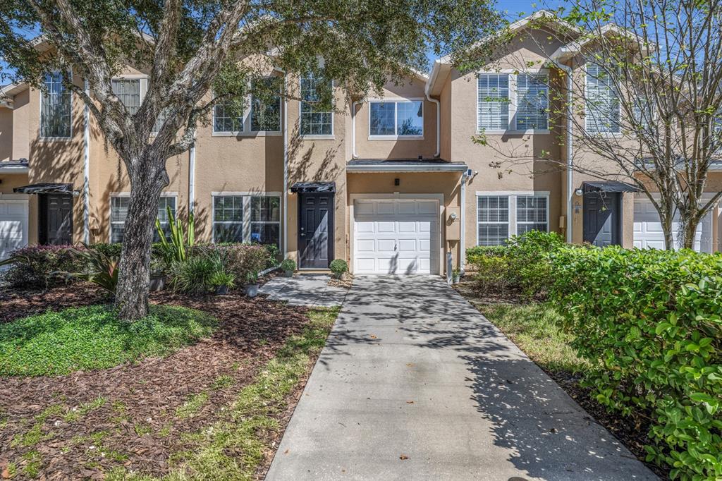 16313 NEWBURY PALMS COURT