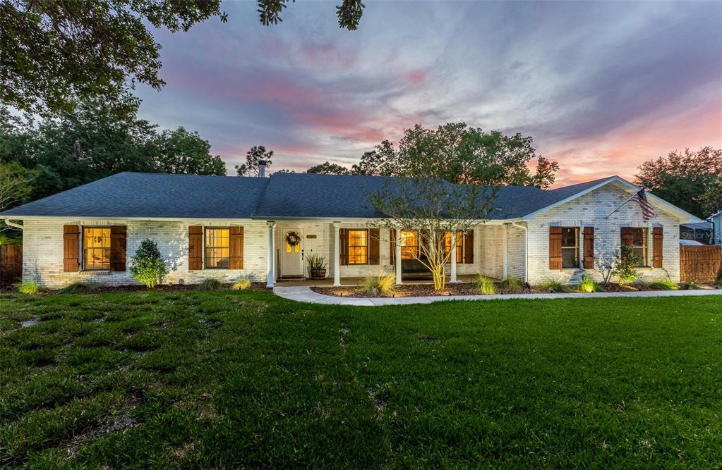 1999 SIR LANCELOT CIRCLE