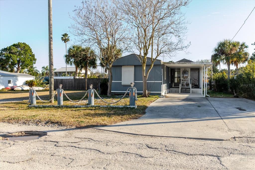 7022 FAIR LANE