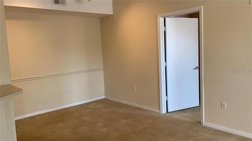 5554 METROWEST BOULEVARD UNIT 206, ORLANDO, FL — photo 5 of 8