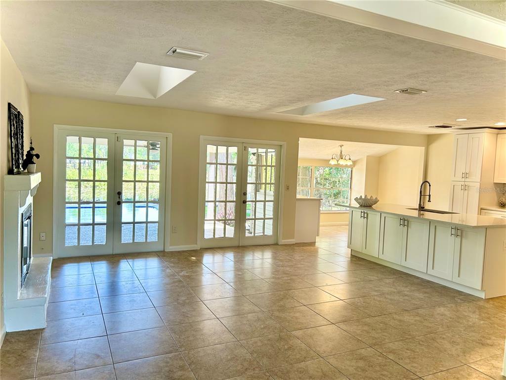 17017 PAULA LANE, LUTZ, FL — photo 5 of 30