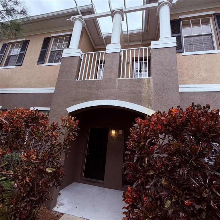 7433 ARLINGTON GROVE CIRCLE