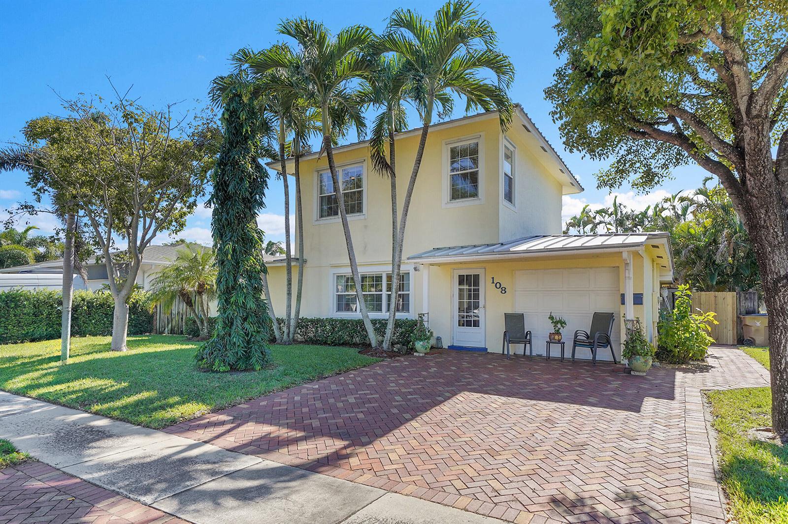 108 SE 14th Court, Deerfield Beach FL 33441