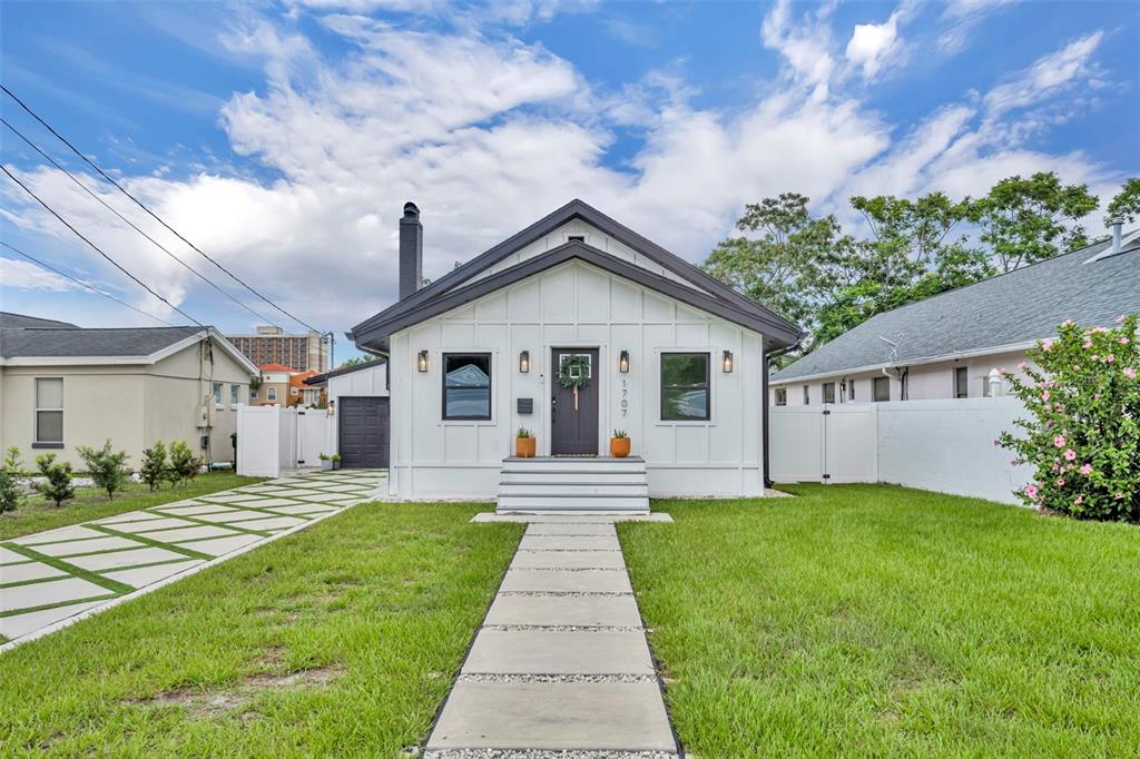1707 HARMON AVENUE