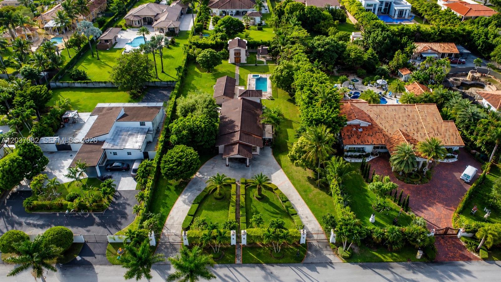 300 SW 123rd Ave, Miami FL 33184