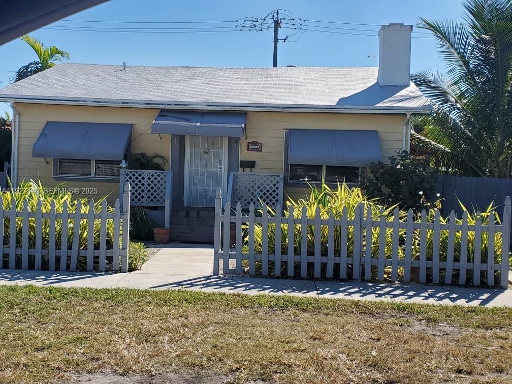 6756 SW 39th Ter, Miami FL 33155