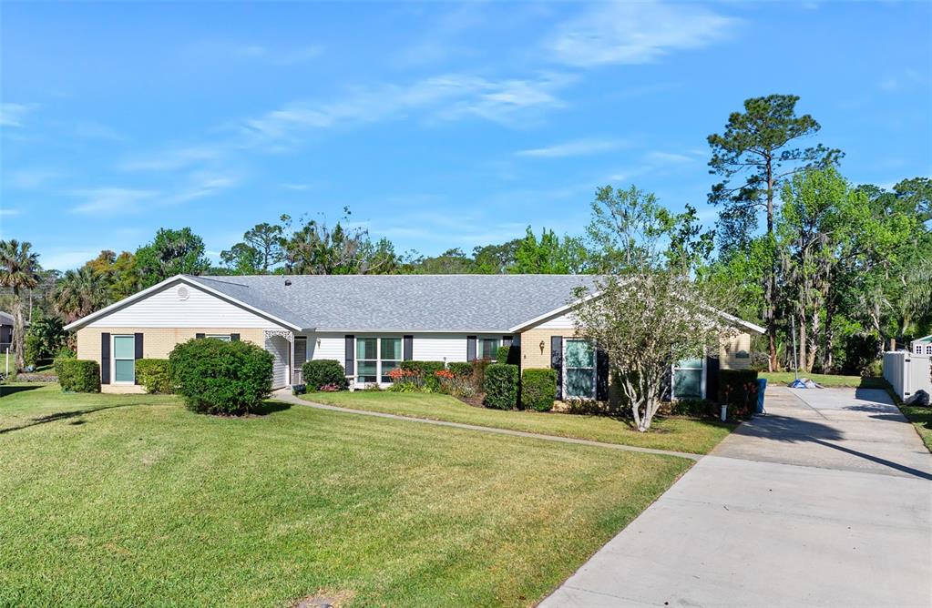 19 TWIN RIVER DRIVE