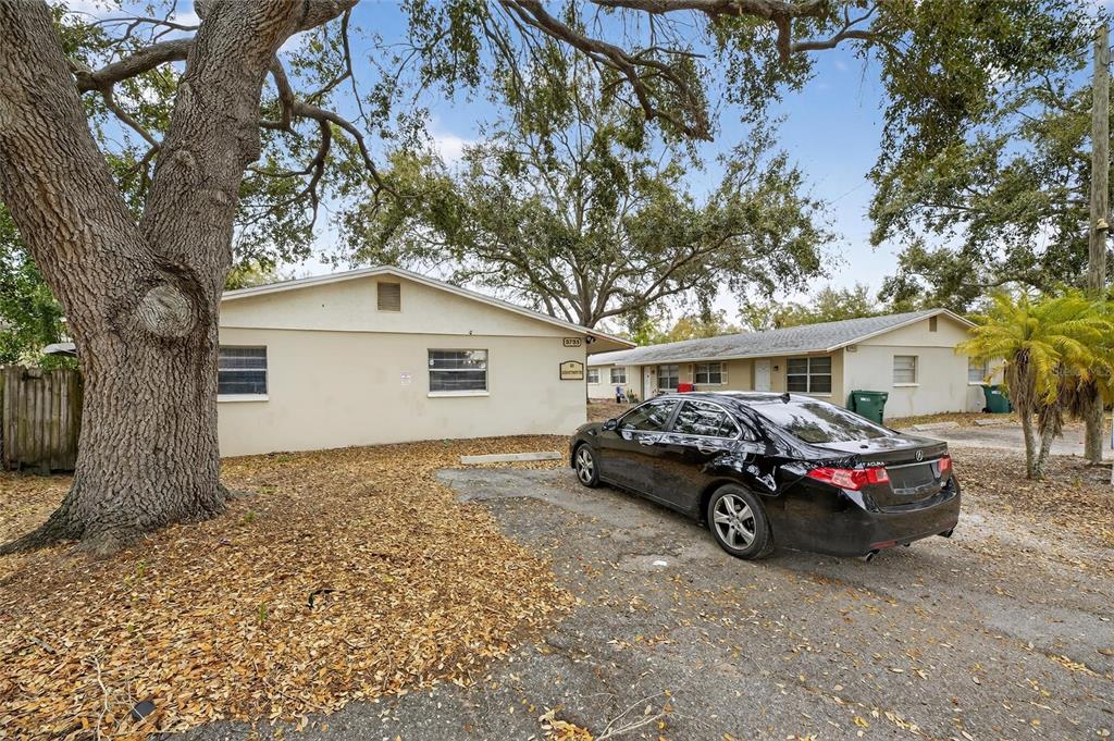 3735 141ST PLACE, LARGO, FL — photo 5 of 30