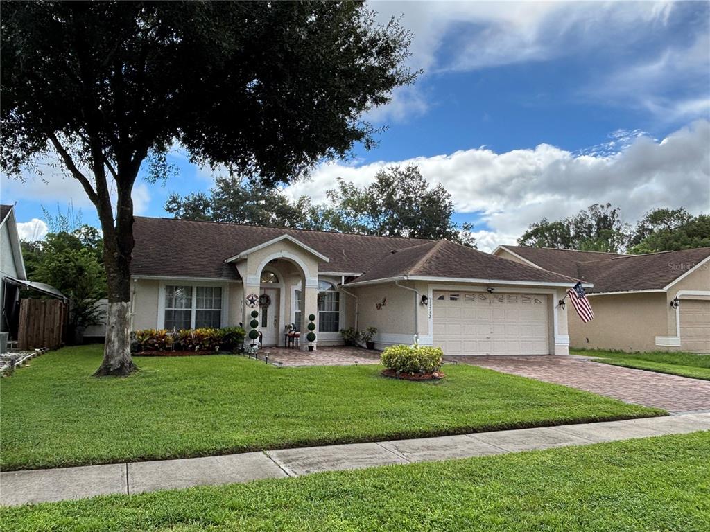 11252 CYPRESS LEAF DRIVE