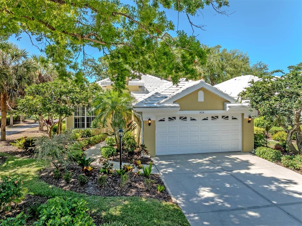 535 FALLBROOK DRIVE
