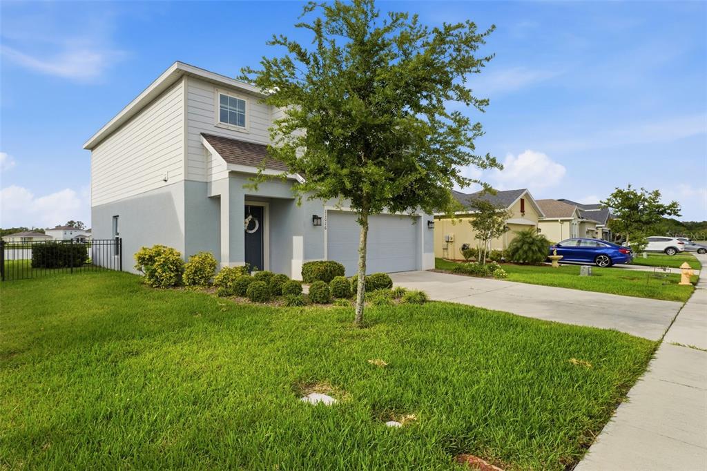 11016 DAYBREAK GLEN, PARRISH, FL — photo 4 of 30