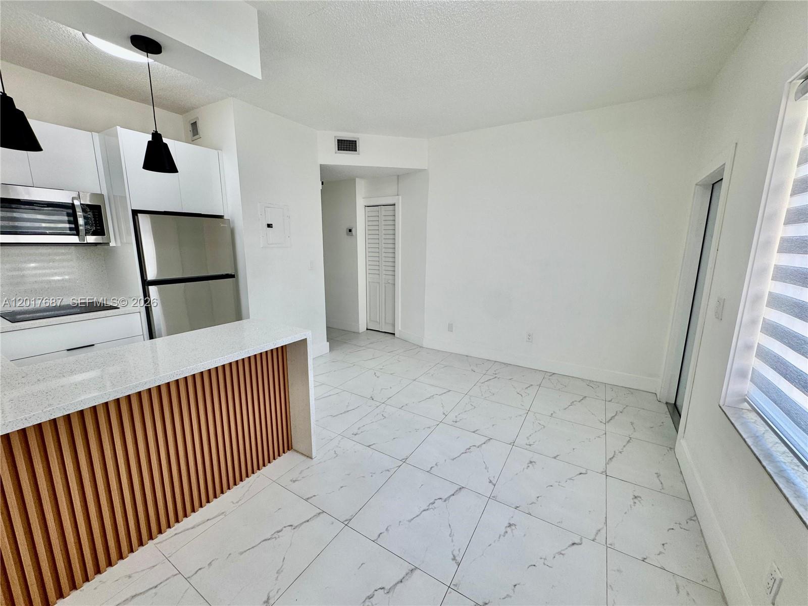 421 NW 13th Ave # A, Miami FL 33125