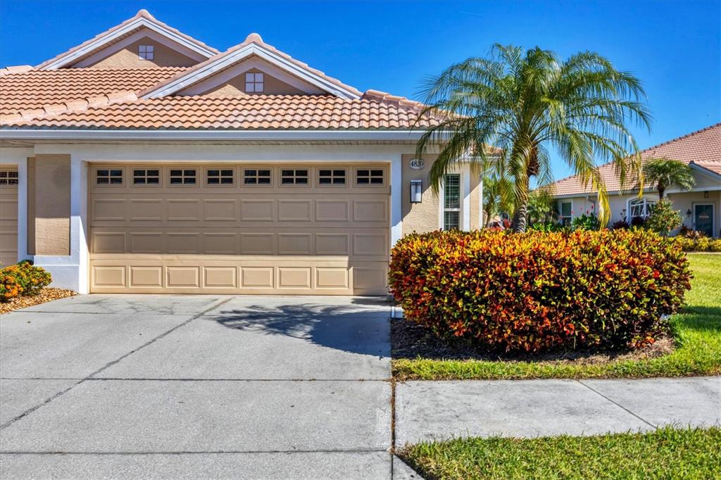 4820 WHISPERING OAKS DRIVE