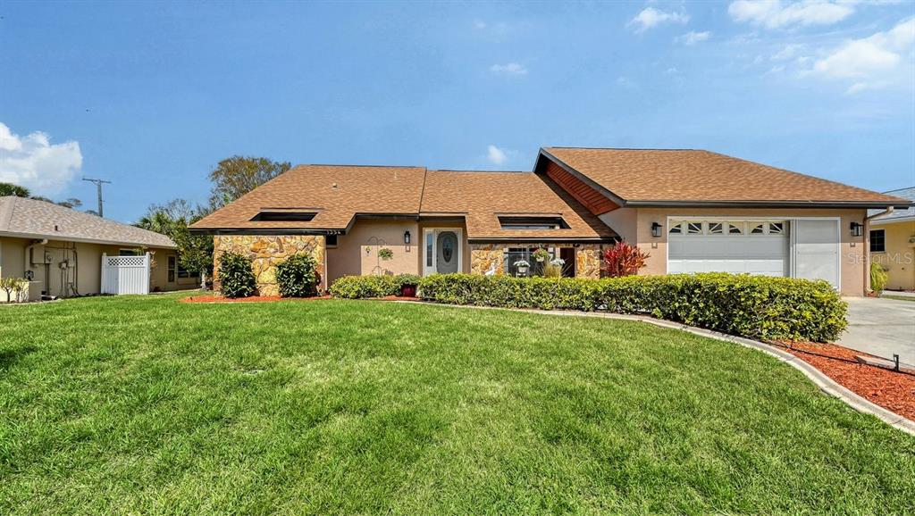 1354 ROOSEVELT DRIVE
