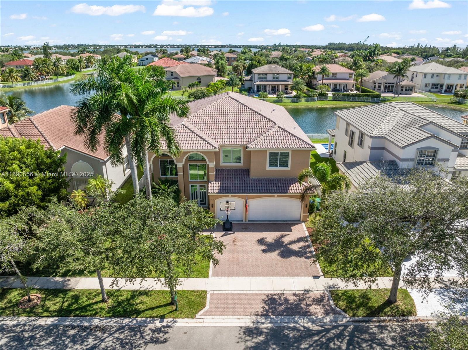 5413 SW 186th Way, Miramar FL 33029