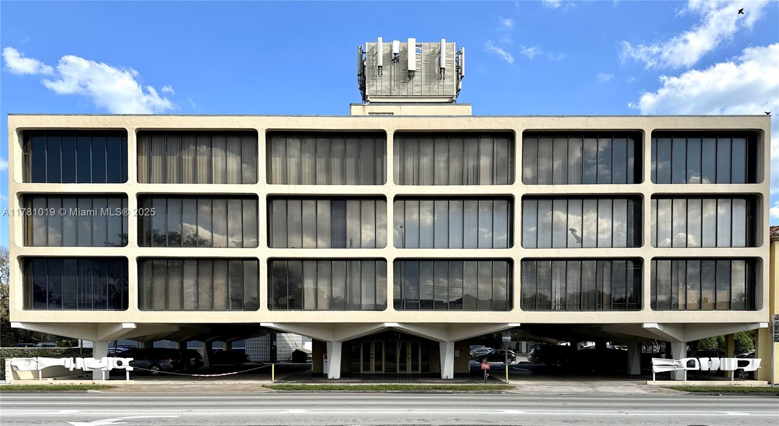 420 S Dixie Hwy # 3, Coral Gables FL 33146