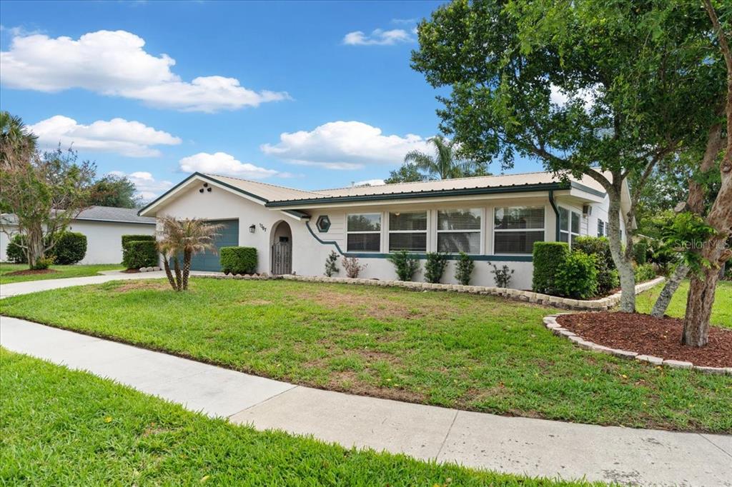 1367 TIERRA CIRCLE