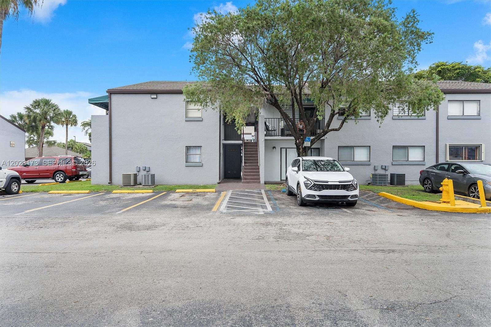 7407 SW 152nd Ave # 103, Miami FL 33193