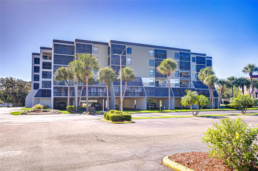 9860 62ND TERRACE N UNIT 1035