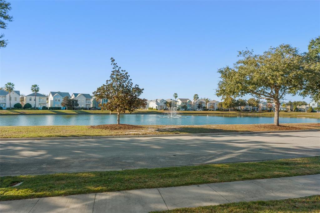 1531 FAIRVIEW CIRCLE, REUNION, FL — photo 2 of 30