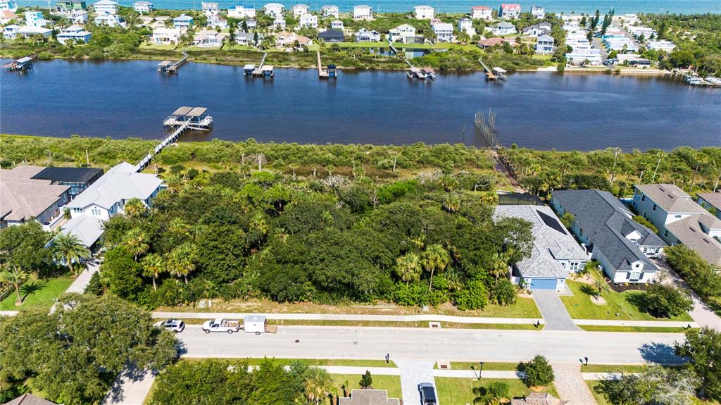62 N RIVERWALK DRIVE