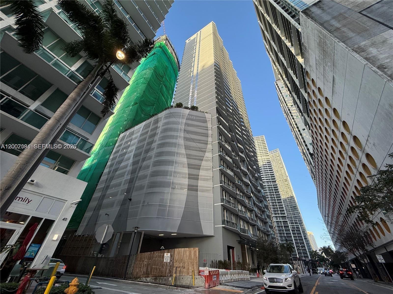 77 SE 5th Street # 1014, Miami FL 33131