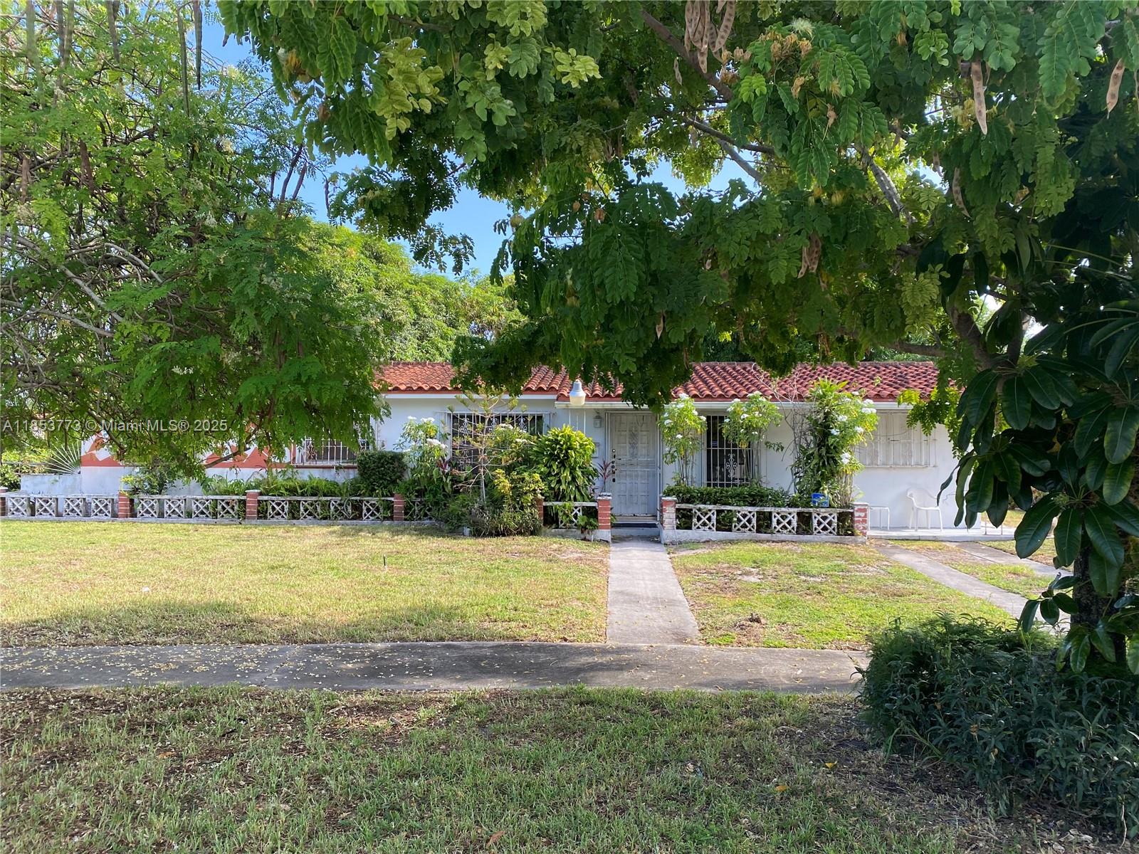 8120 SW 10th Ter, Miami FL 33144