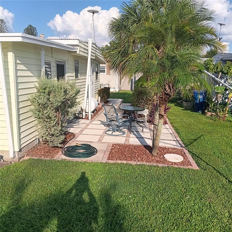 810 49TH AVENUE W, BRADENTON, FL — photo 5 of 30