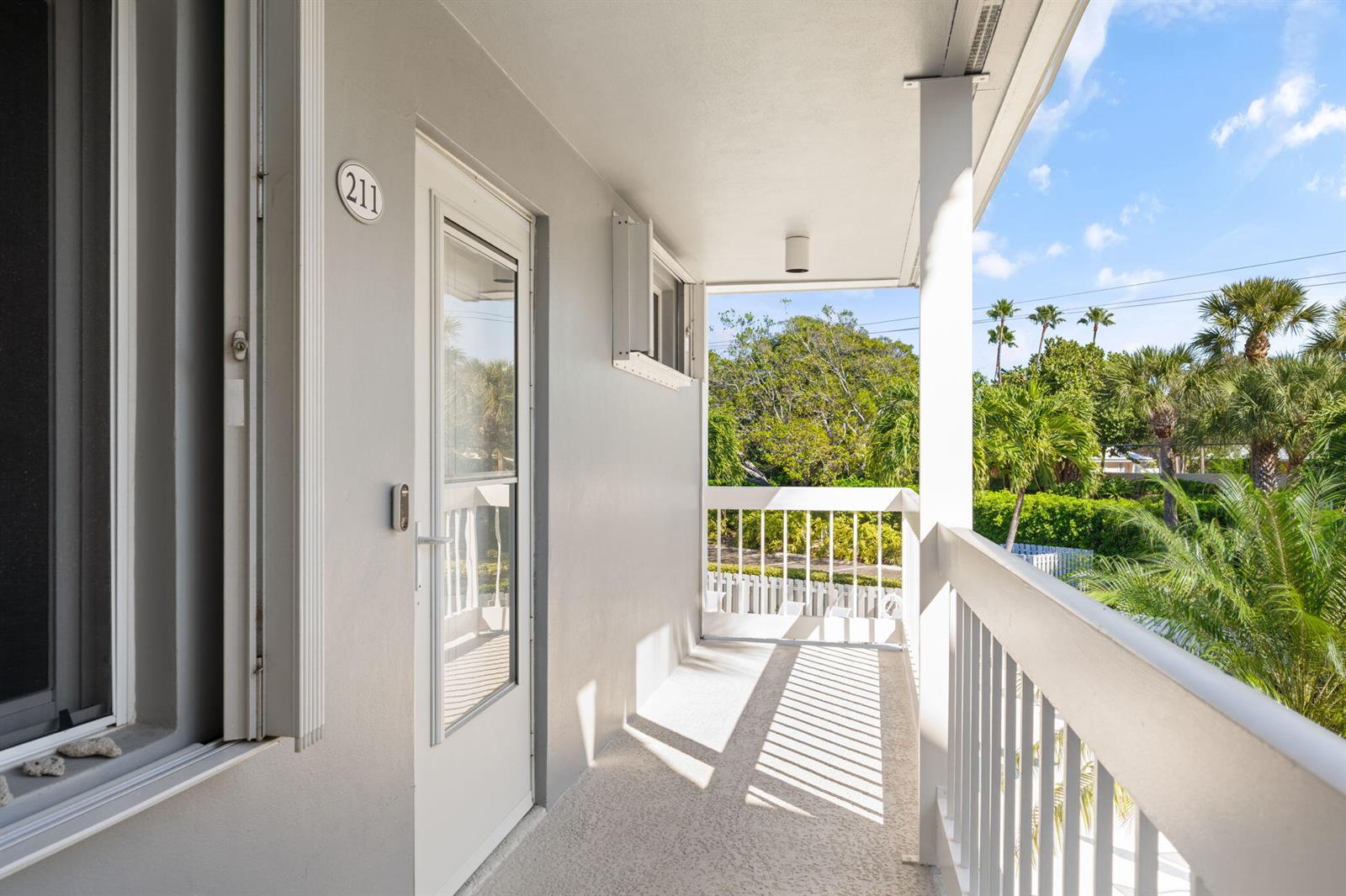 Entrance — VERO BEACH, FL