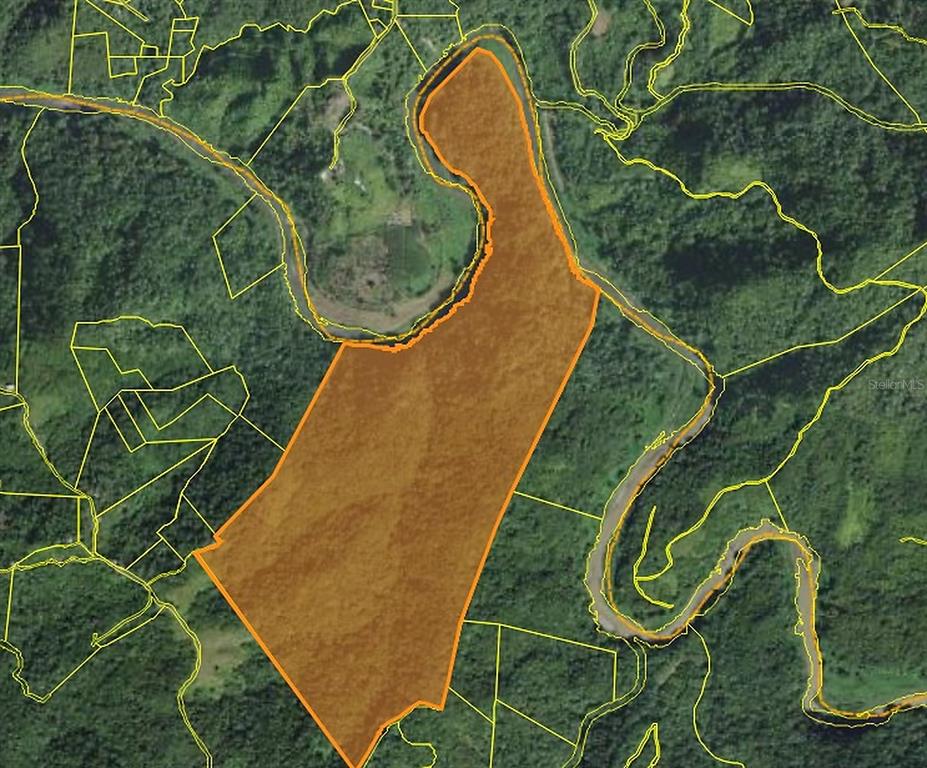 This is an aerial map showing a highlighted land parcel surrounded by winding rivers — SR 370 KM 3.7 BUENA VISTA WARD, LAS MARIAS, PR