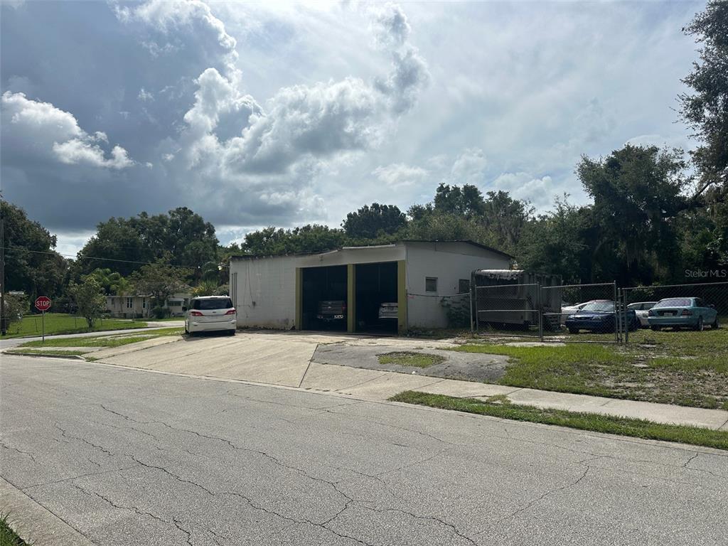 800 S ADELLE AVENUE