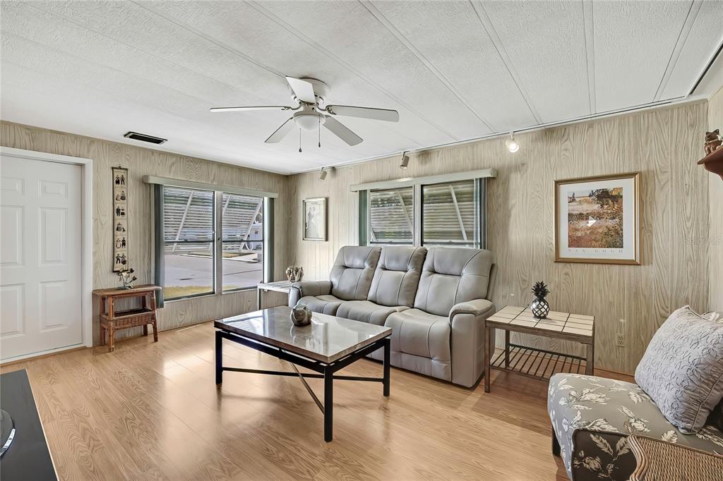 3141 NANTUCKET DRIVE, HOLIDAY, FL — photo 5 of 30