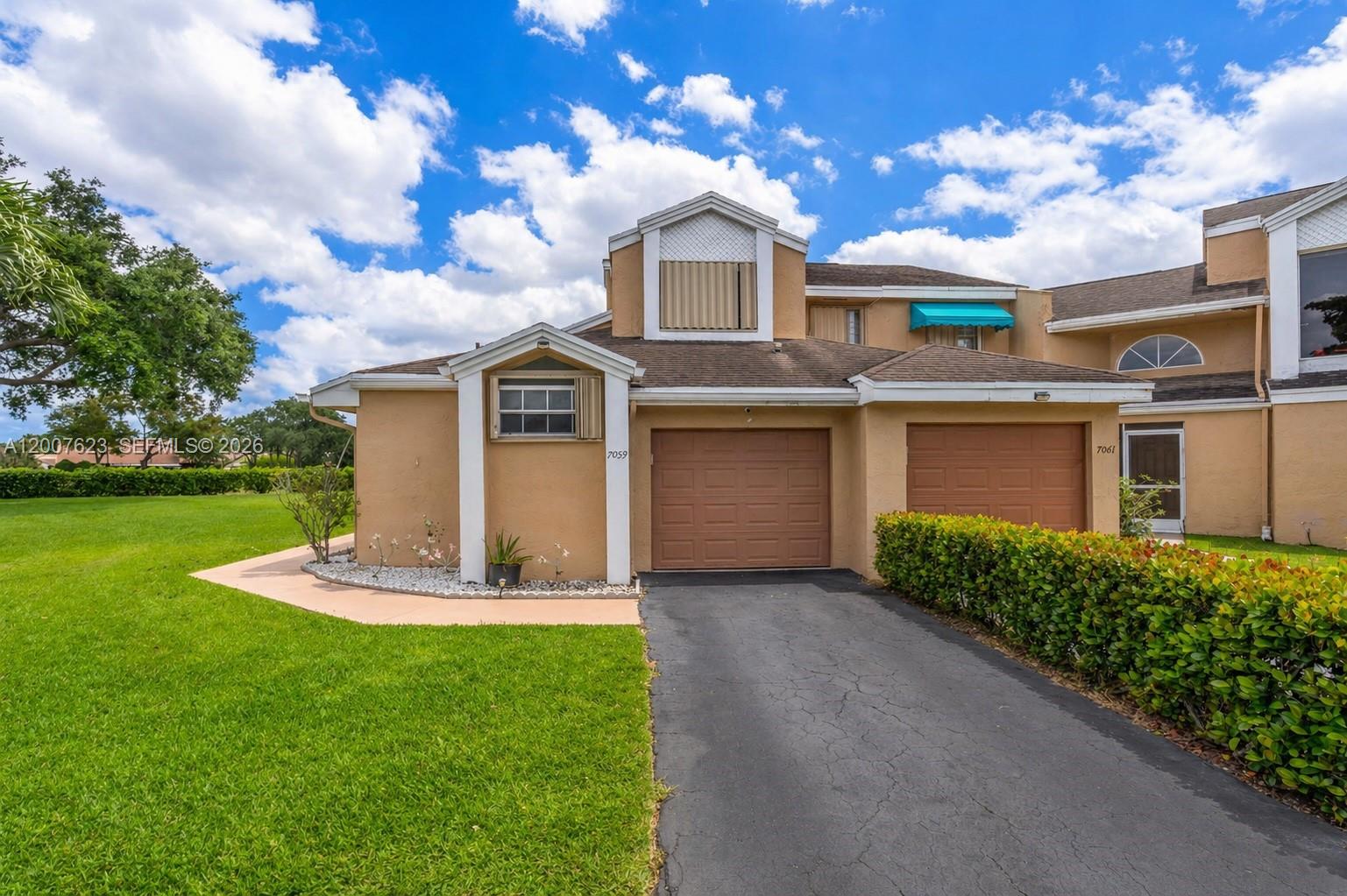 7059 Woodmont Way, Tamarac FL 33321