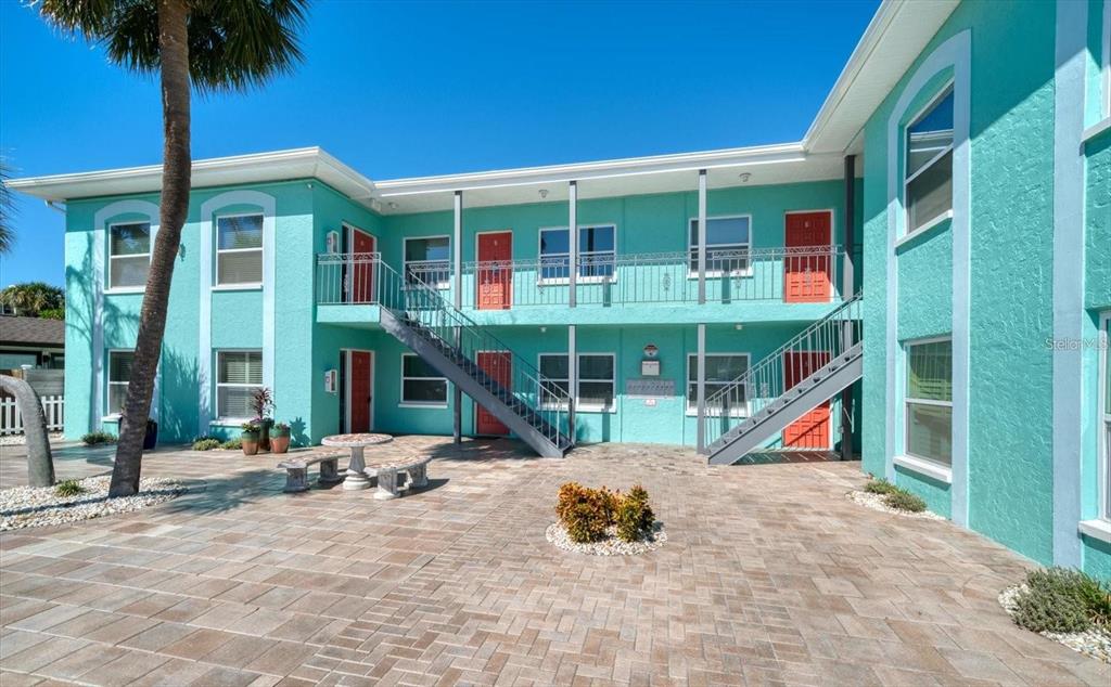 555 69TH AVENUE UNIT 1