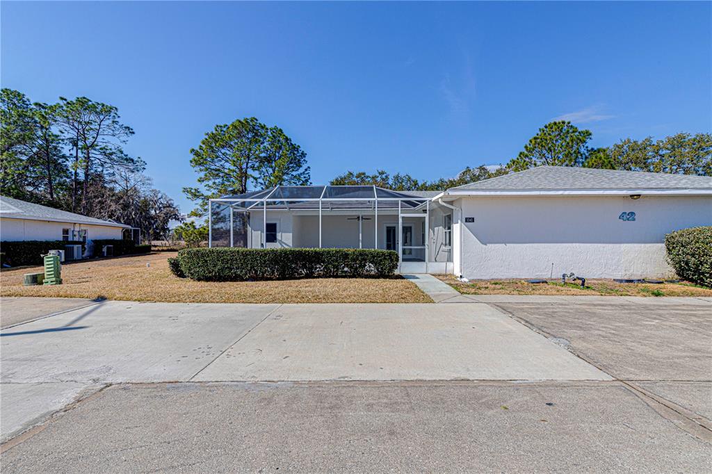 1041 WILLOW DRIVE
