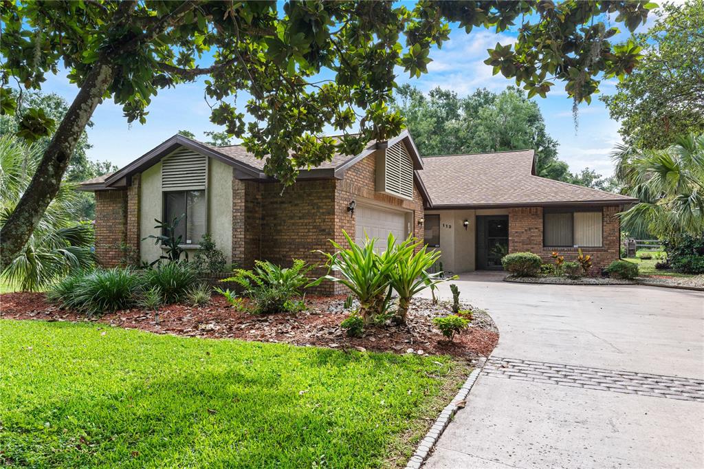 112 WATERWOOD DRIVE
