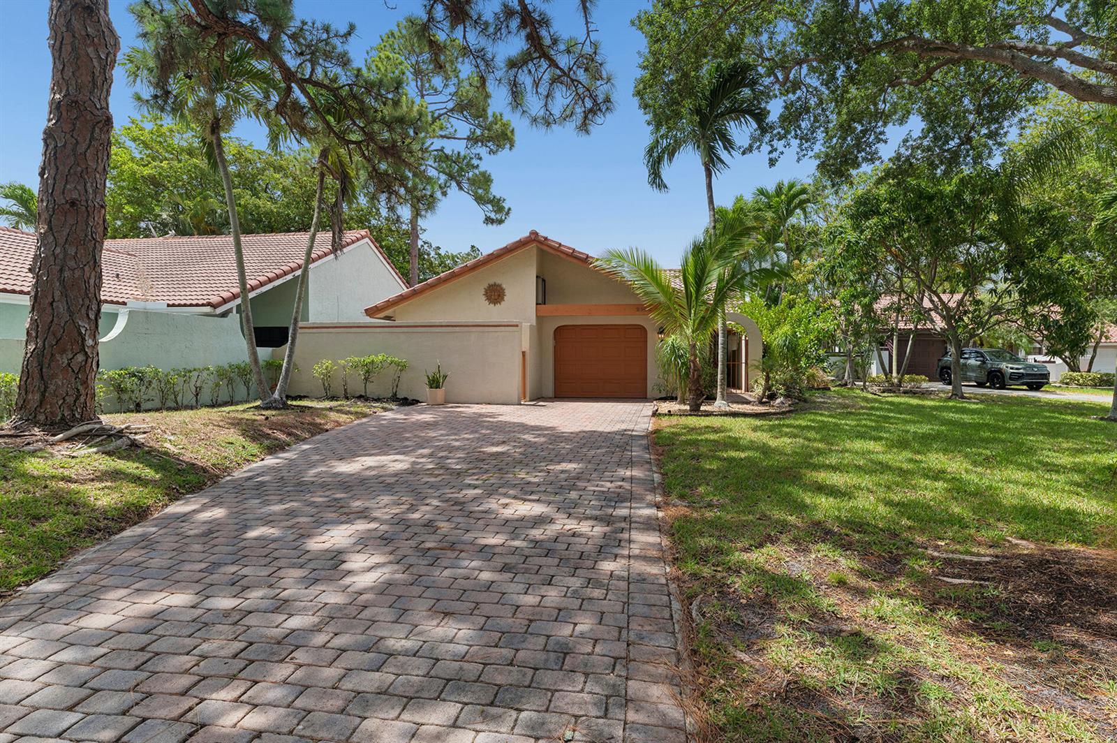 2100 NW 16th Street, Delray Beach FL 33445
