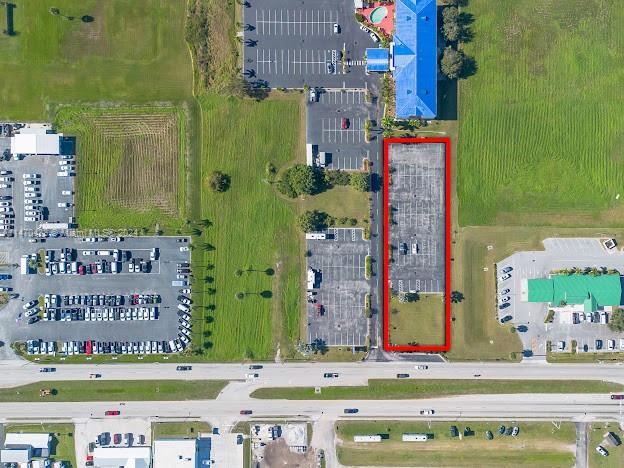 201 S. PARROTT, Okeechobee FL 34974, OKEECHOBEE, FL — photo 4 of 11