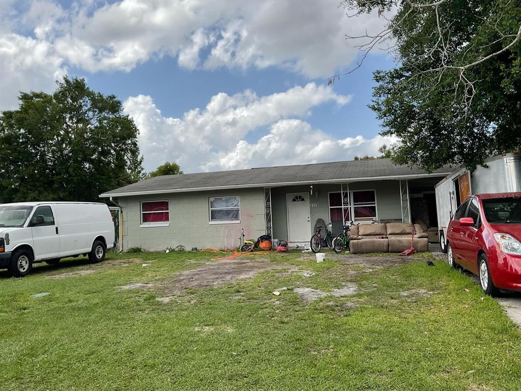 2329 W DORIS STREET
