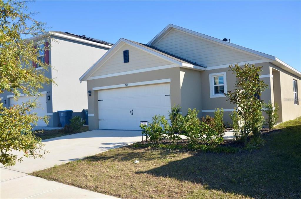 216 EAGLEVIEW LOOP, DAVENPORT, FL — photo 2 of 30