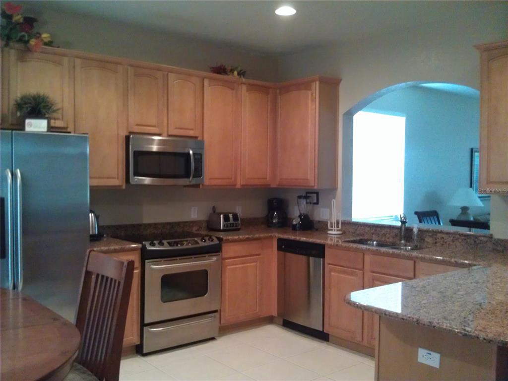 2613 PAWNALL STREET, KISSIMMEE, FL — photo 5 of 24