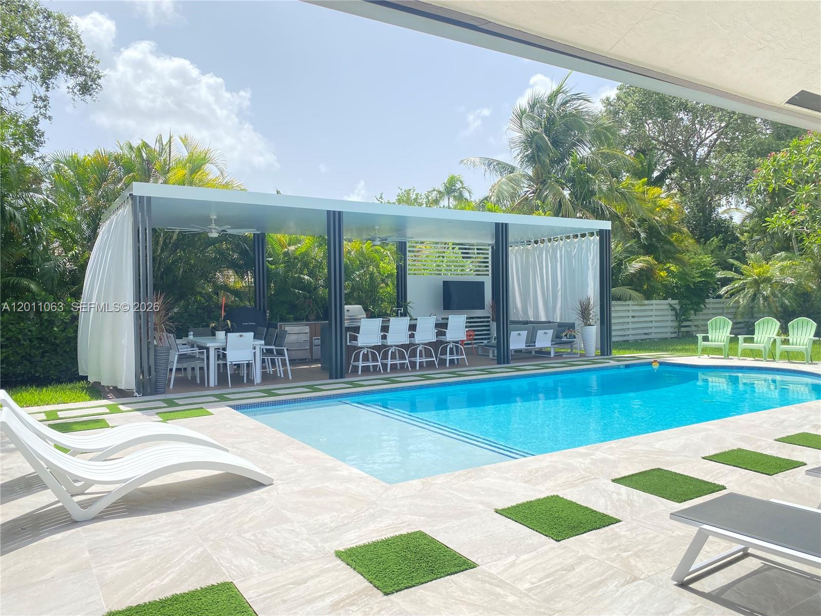 13255 SW 106th Ave, Miami FL 33176