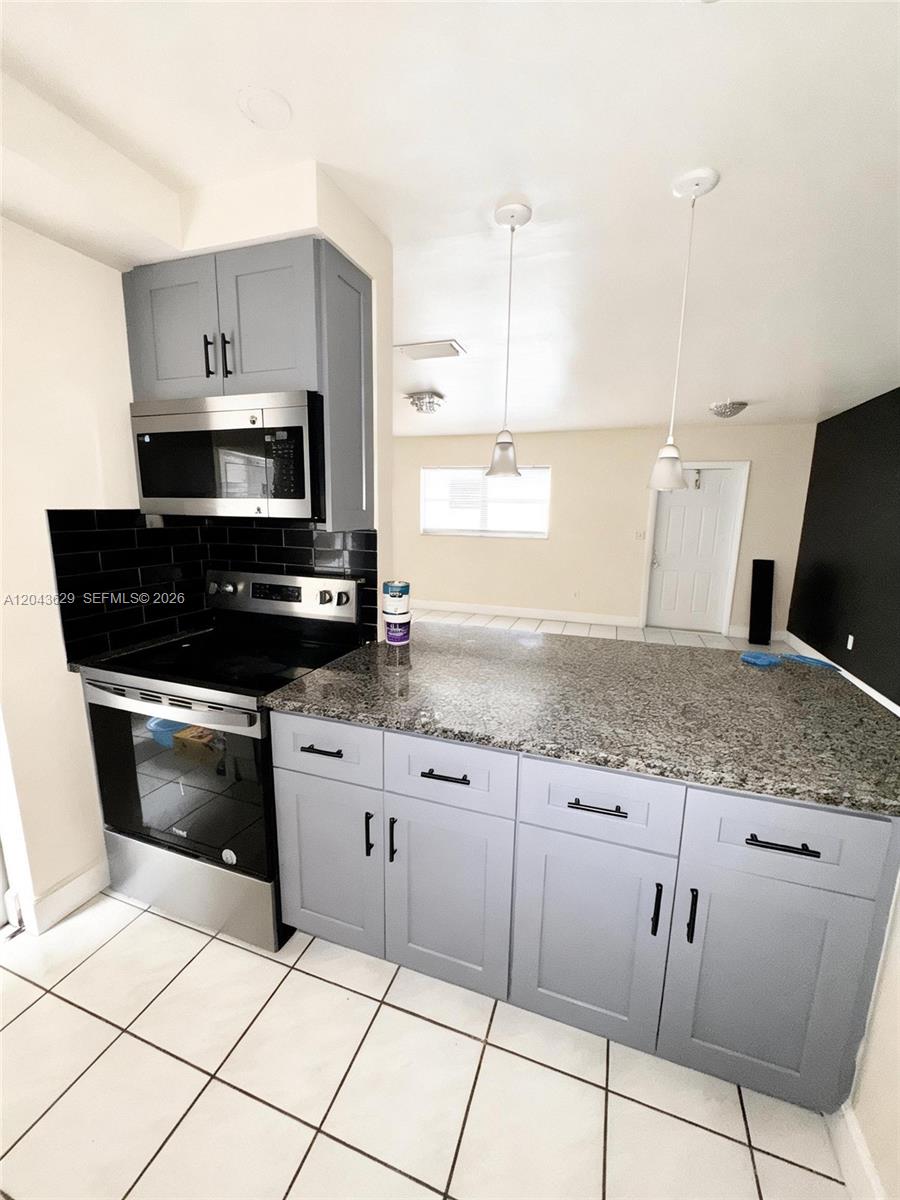5912 Fillmore St # 2, Hollywood FL 33021