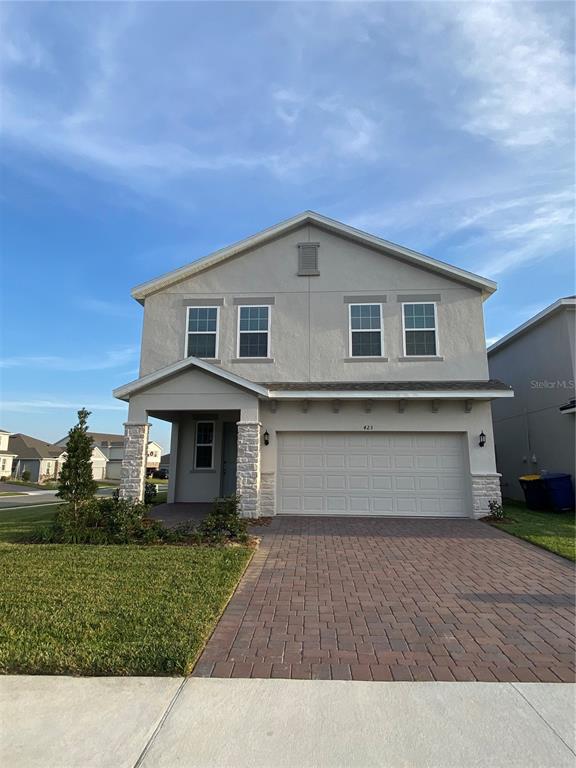 423 LEMONGRASS ROAD