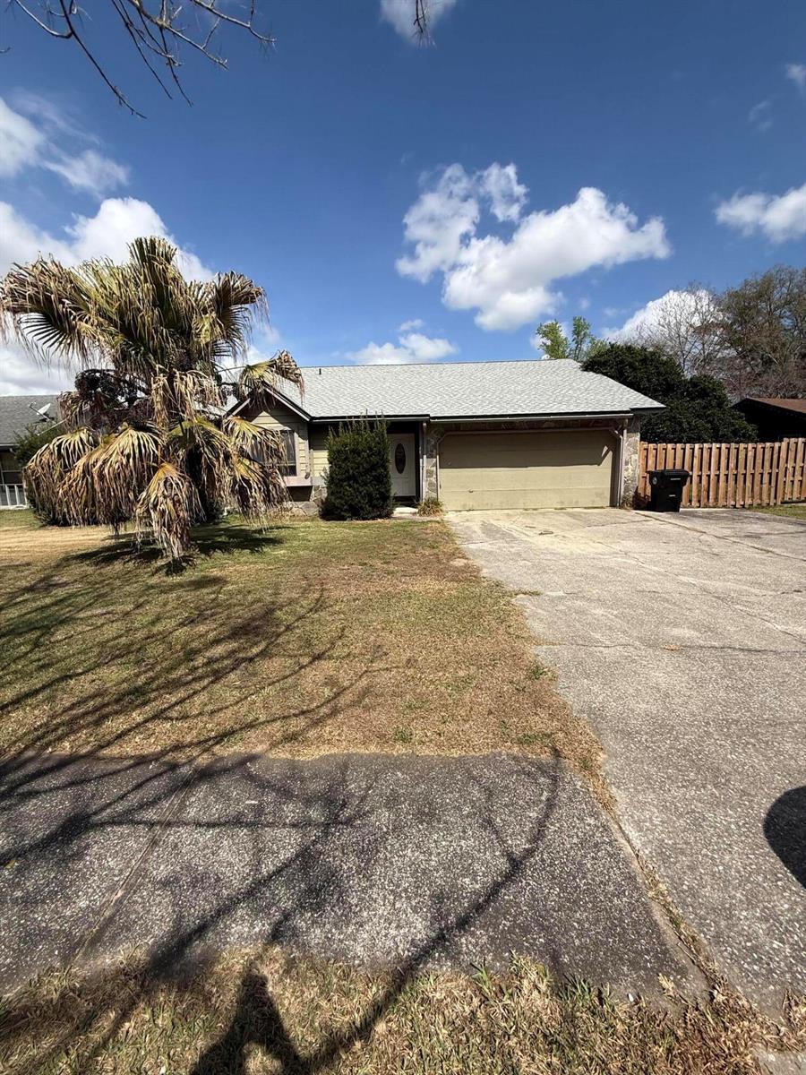 1862 Farm Way, FL 32068