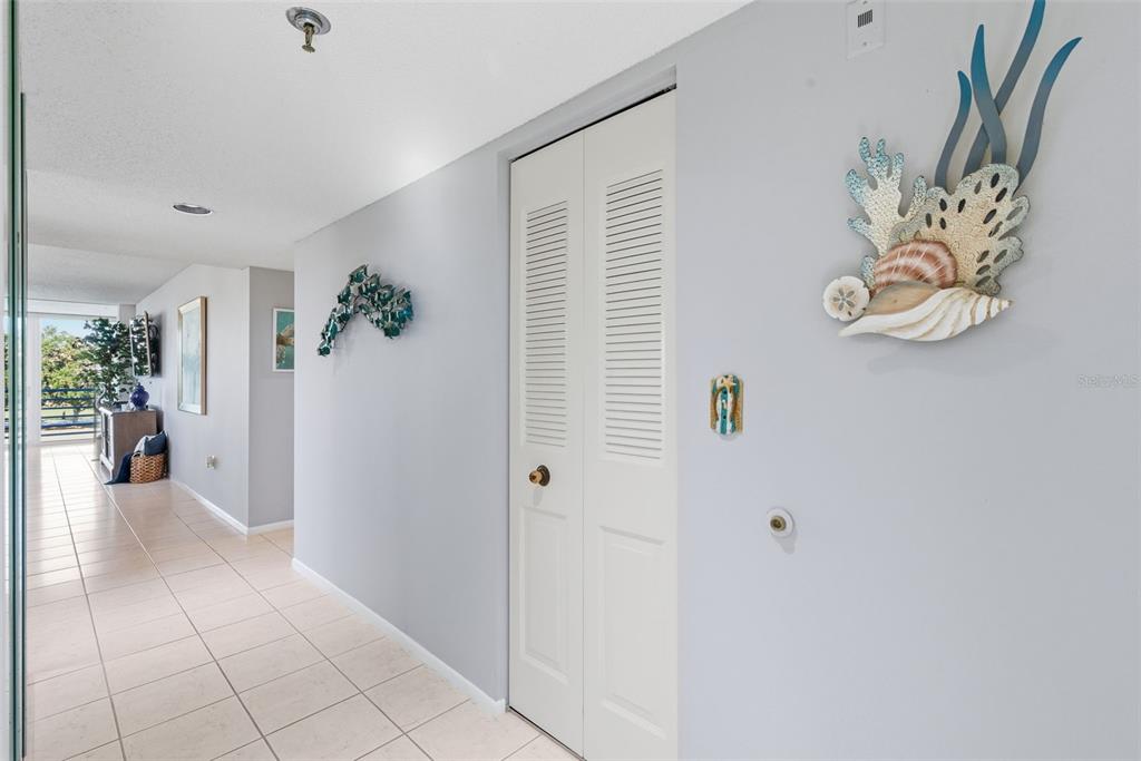 4530 PINEBROOK CIRCLE UNIT 301, BRADENTON, FL — photo 4 of 30