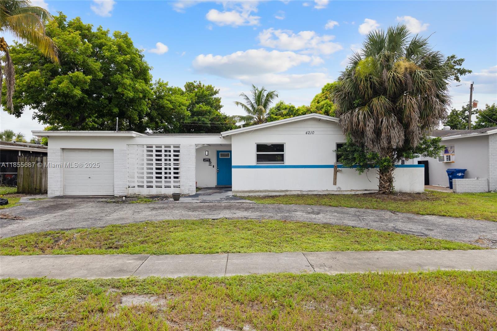 4210 NW 23rd St, Lauderhill FL 33313