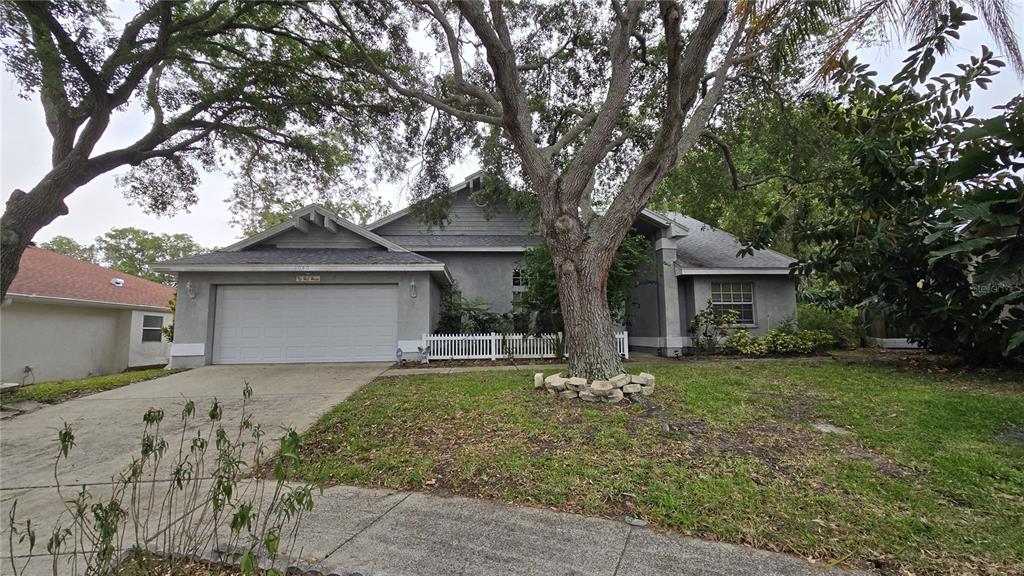 1040 TRADEWINDS DRIVE