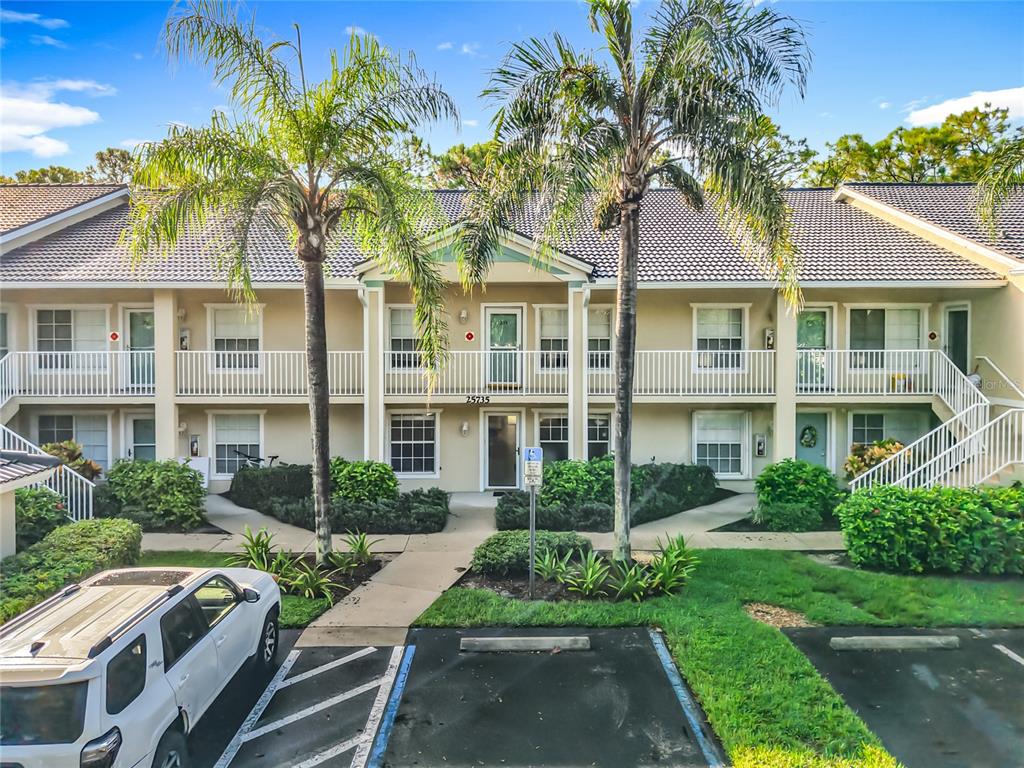 25735 LAKE AMELIA WAY UNIT 103
