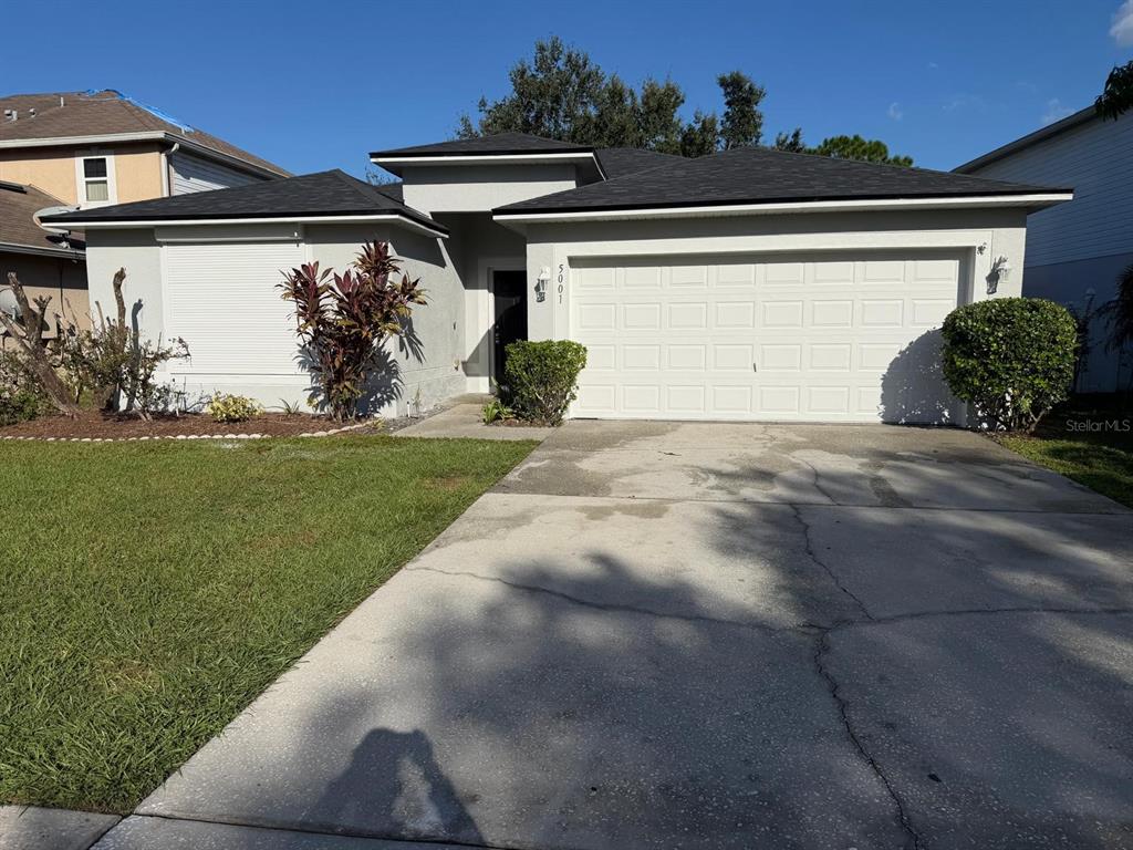 5001 SILVER THISTLE LANE
